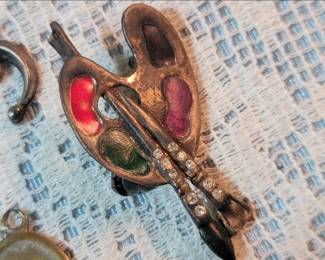 Artist's palette pin