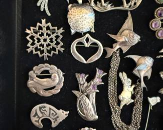Brooches 