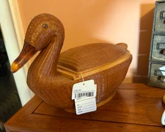Shanghai Handicrafts Duck