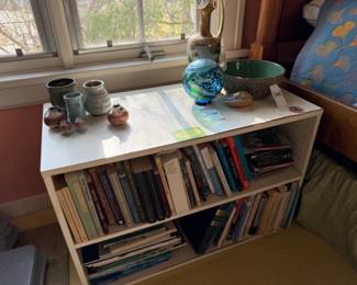Georgia's Jewel Art Glass, Stoneware Daffodil Bowl, Bookshelf, Books