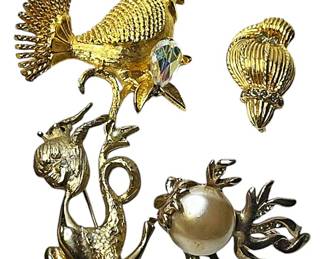Assorted Gold Tone Pins Brooches