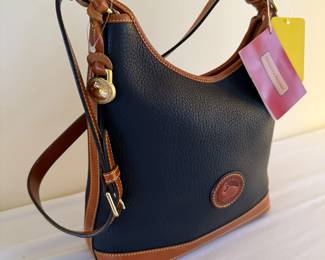 Dooney & Bourke leather handbag - New with Tags!