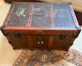 Antique trunk - DELAWARE HARD FIBRE CO> Wilmington, Del. - Great Shape!