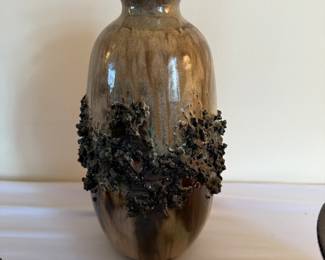 "Glit" pottery from Iceland