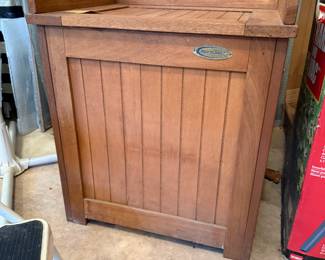 Teak storage chest