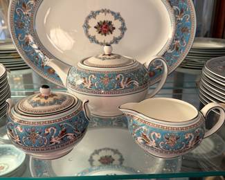 Wedgwood "Florentine" Turquoise china set - LARGE SET!