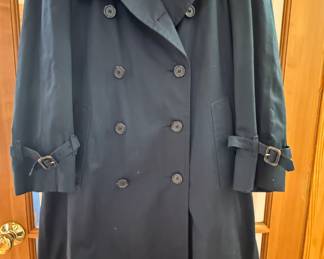 Burberry's mens lined raincoat