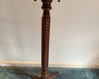 Antique coat/hat tree