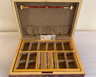 "Agresti" burled wood jewelry box