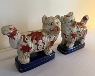 Pair ceramic foo dogs