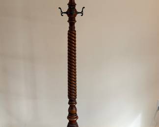 Antique coat/hat tree