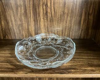 Heisey Glass Orchid Etched Shallow Gardenia Bowl