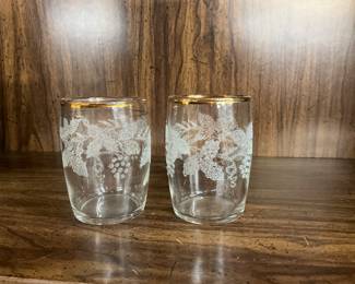 Bartlett Collins Etched Grapevine Gold Trim Juice Glasses