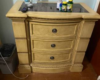 Collezione Europa nightstands 
