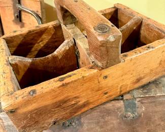 Antique Chunky tool box tote 😎