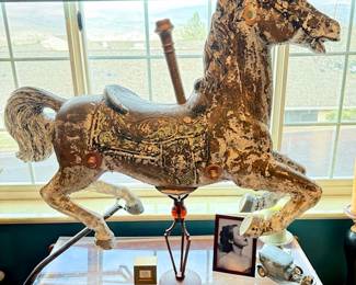 Shabby Horse /not wood