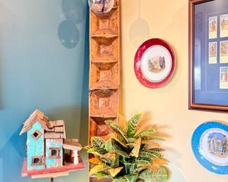 Trough Boards/Shelves
Many Cute Birdhouses