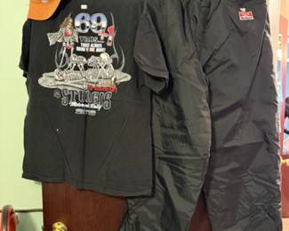 Men's Clothing