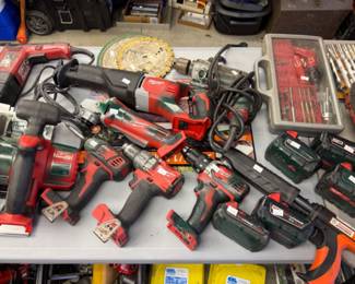 Milwaukee Tools