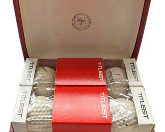 Vintage Titleist Acush Golf Balls In Case