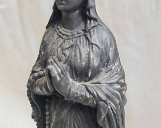 Madonna statuette
