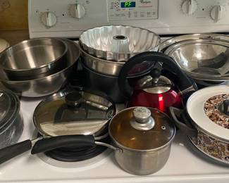 Assorted Cookware