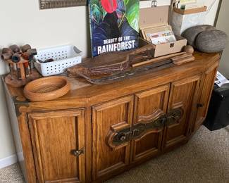 Buffet/Server