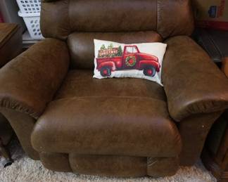 recliner--new