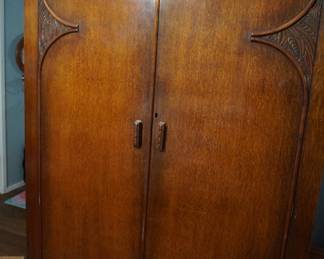 wardrobe