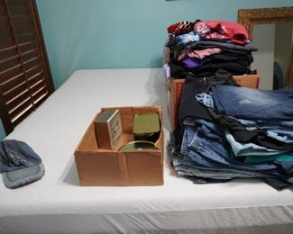 clothing, queen bed