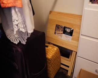 tv trays
