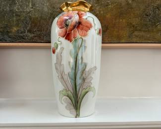 F39 - $60. PSL Imperial Austria Vase. Excellent Condition.  Measures 5" Wide x 10.5" Tall