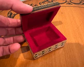 F126 - $12. Small Inlaid Decorative Box velvet lined. 