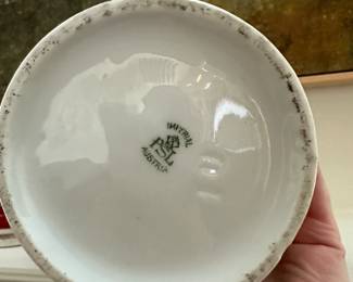 F39 - $60. PSL Imperial Austria Vase. Excellent Condition.  Measures 5" Wide x 10.5" Tall