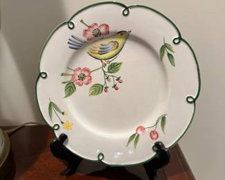 F120 - $15. Vietri Plate. 