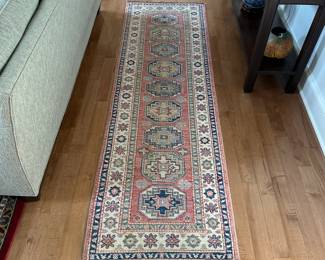 F33 - $225. Beautiful Runner. Measures 29" Wide x 98" Long