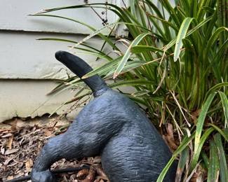 F134 - $25 - Cast Iron Digging Dog 