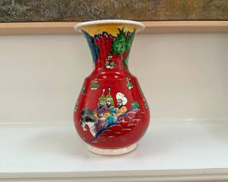 F40 - $40. Bright Turkish Vase! Turkish ceramicist İbrahim Erdeyer signed hand painted vase.  Measures 4.5" Wide x 7" tall