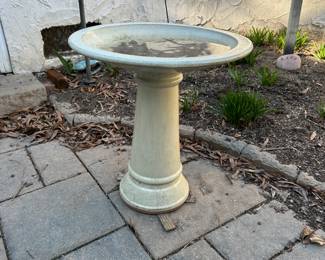 F18 - $40. Ceramic Bird Bath. Measures 19" Round x 21" Tall