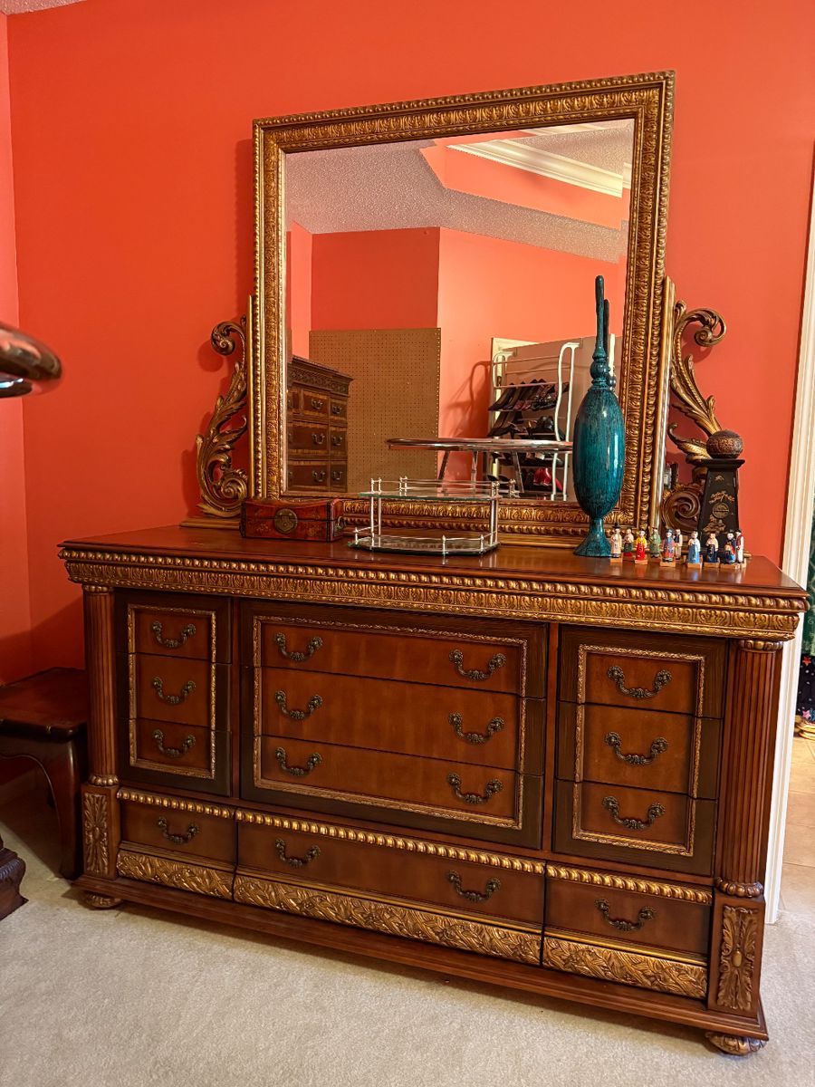 	#5	Horchow "Bellissimo" dresser with mirror  71x21x41	 $225.00 				
