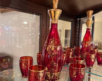 	#26	Decanter set 7 pieces	 $40.00 							