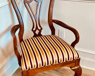 Thomasville dining arm chair, 41"H