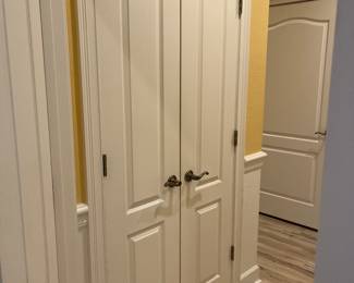 LIKE NEW! 4 sets of doors, 39"W x 80"H