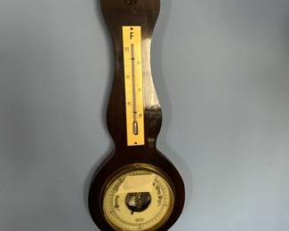 Nice Thermometer Baraometer