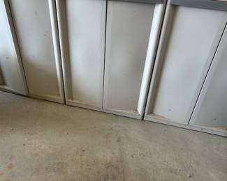Rubbermaid Storage