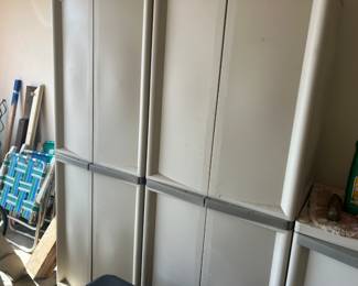 Rubbermaid Storage