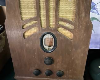 Antique Radio