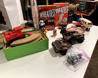 Vintage toys, Wheaties boxes