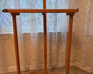 Valet-6 Piece Mid-Century Bedroom Suite 