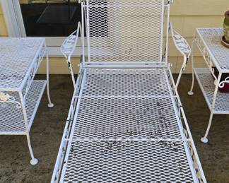 Total of 2 chaises & 2 side tables 
